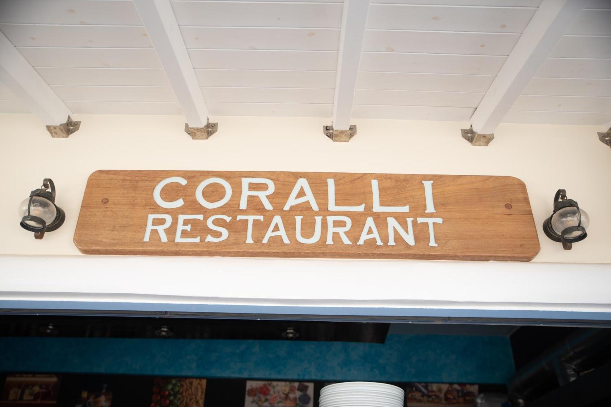 Coralli Rooms & Restaurant Elafonissos Exterior photo